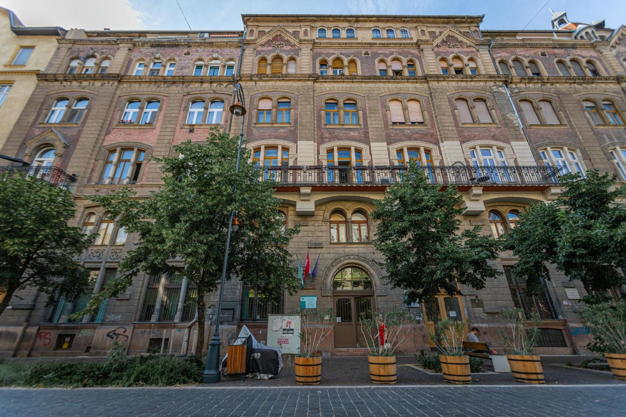 Velvet Vista Apartment Budapest Luaran gambar